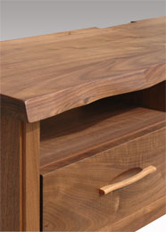 �E�H�[���i�b�g�s�u�{�[�h�@���C�ގ�Â���e���r�{�[�h